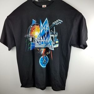 EUC Like New Def Leppard Graphic T 2XL